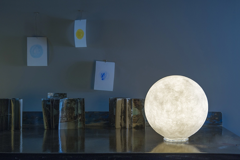 IN-ES.ARTDESIGN lampe de table T.MOON