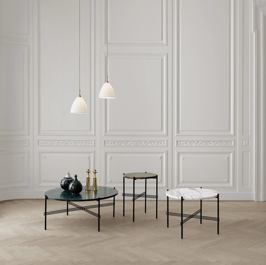 GUBI table basse ronde structure noire TS Ø 105 x 40 cm