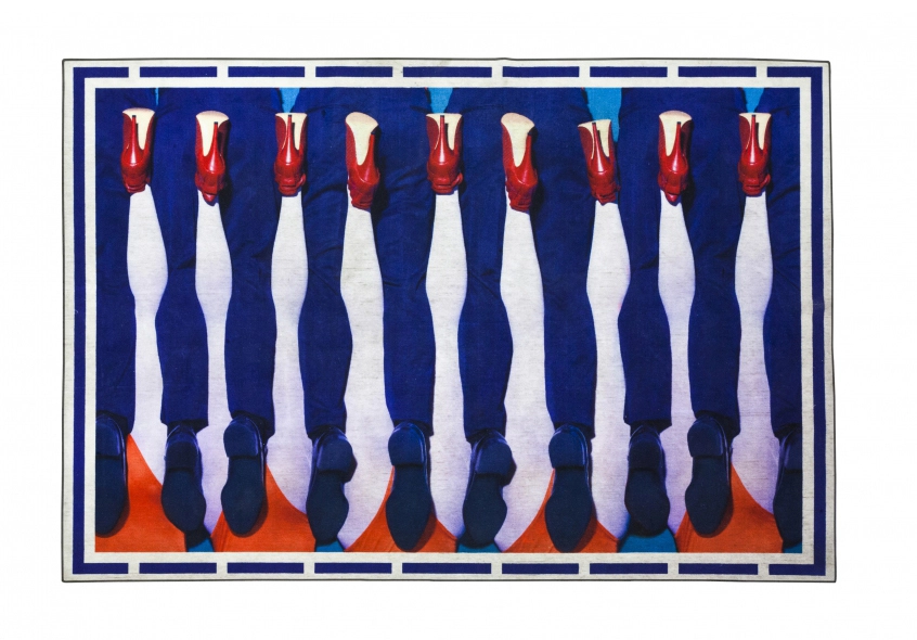 SELETTI wears TOILETPAPER tapis RECTANGULAR RUG