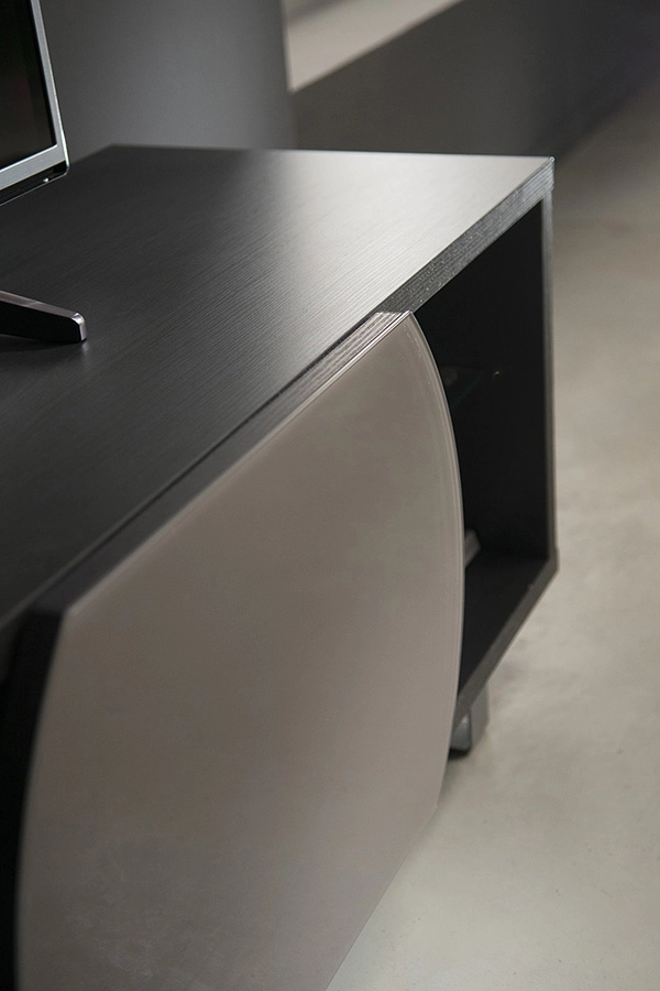 MUNARI meuble TV MK130 jusqu'à 55" Collection CORTINA EASY