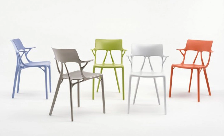 KARTELL set de 2 chaises avec accoudoirs AI - THE FIRST CHAIR CREATED BY A.I.