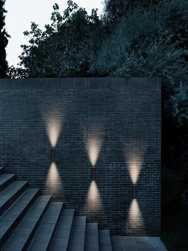 FLOS OUTDOOR lampe murale pour l'extérieur FLAUTA SPIGA H 225 mm