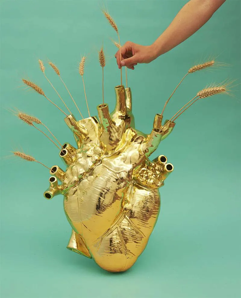 SELETTI vase en forme de coeur LOVE IN BLOOM GIANT GOLD