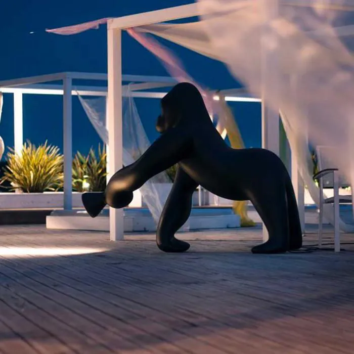 QEEBOO lampadaire KONG