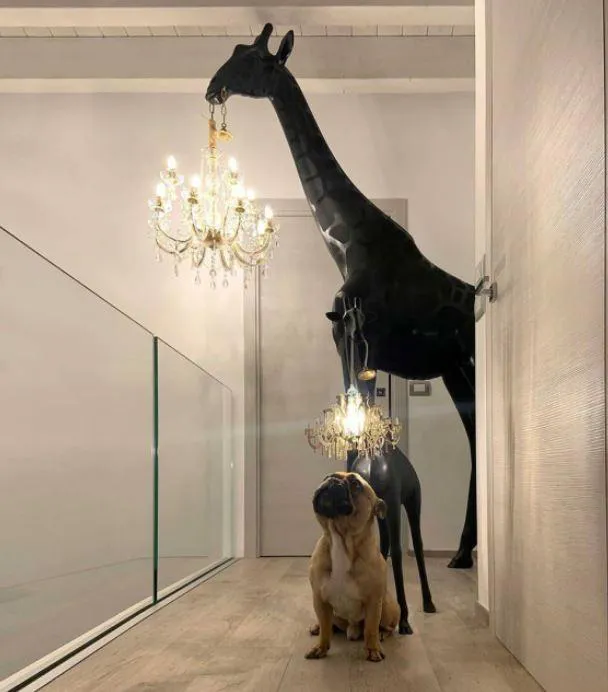 QEEBOO lampadaire GIRAFFE IN LOVE M