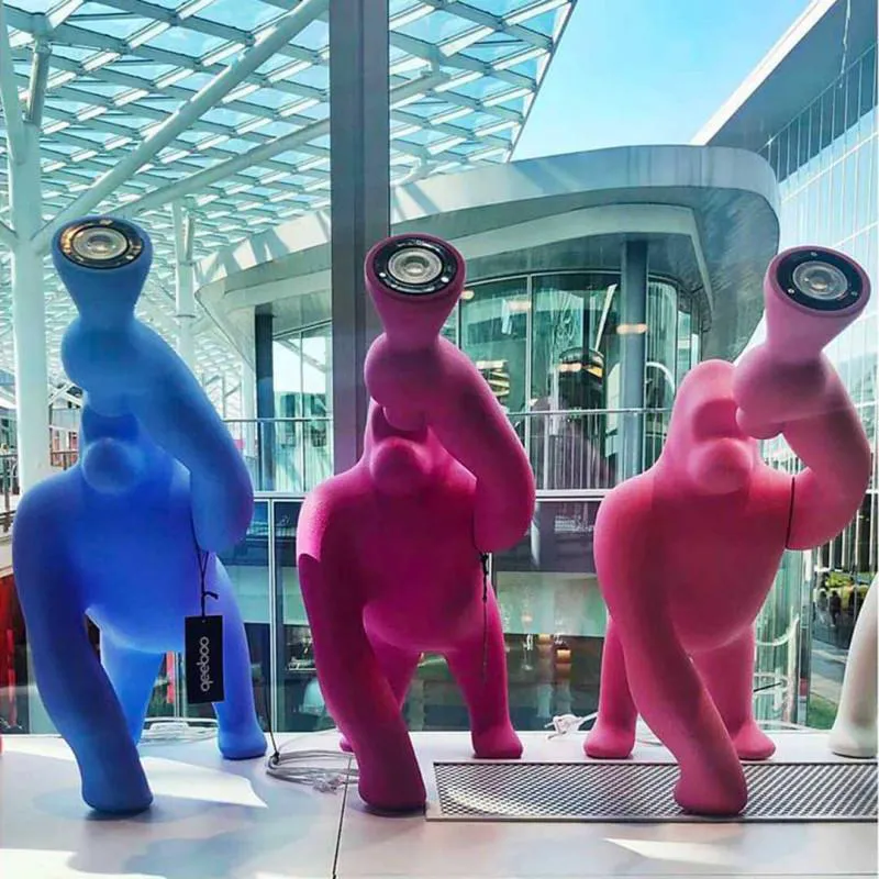 QEEBOO lampe de table KONG XS