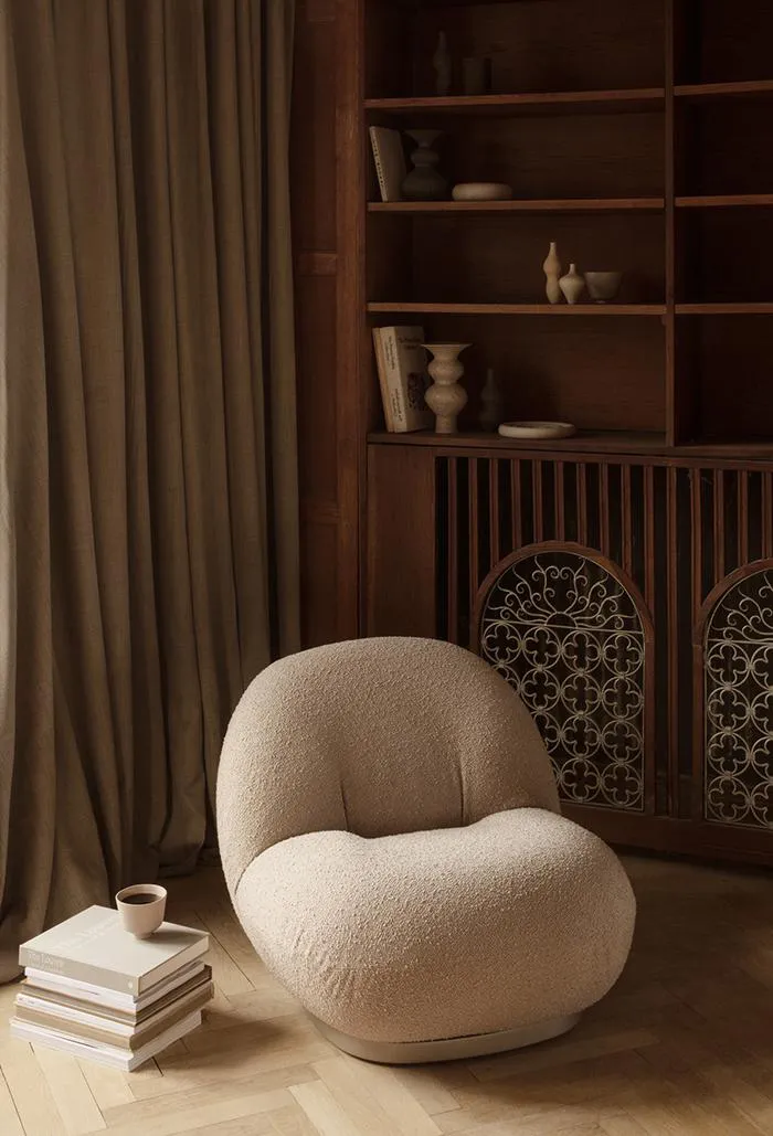 GUBI fauteuil PACHA LOUNGE CHAIR