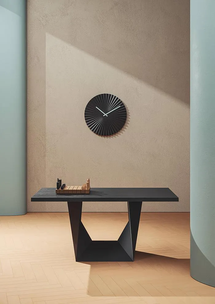 ALMA DESIGN table avec la base noire CLINT