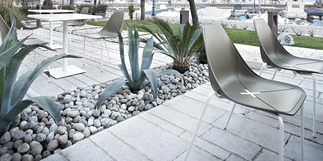ALMA DESIGN X Chair Collection set de 4 chaises X FOUR