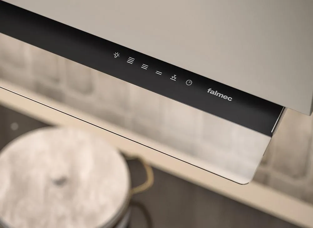 FALMEC hotte encastrable built-in VIRGOLA NO-DROP COMFORT pour le plan à induction