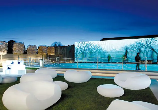 SLIDE pouf CHUBBY LOW