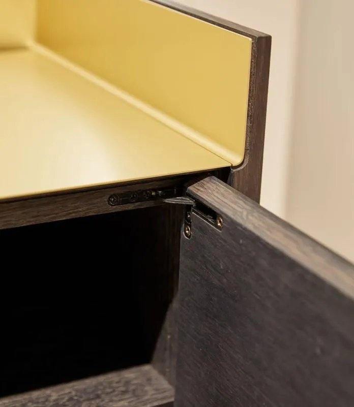 PUNT MOBLES buffet meuble STOCKHOLM avec 2 portes et 4 tiroirs STH402 avec la base H 29 cm