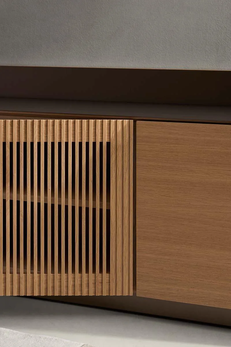 PUNT MOBLES buffet meuble STOCKHOLM avec 4 portes STH403 avec la base H 6 cm