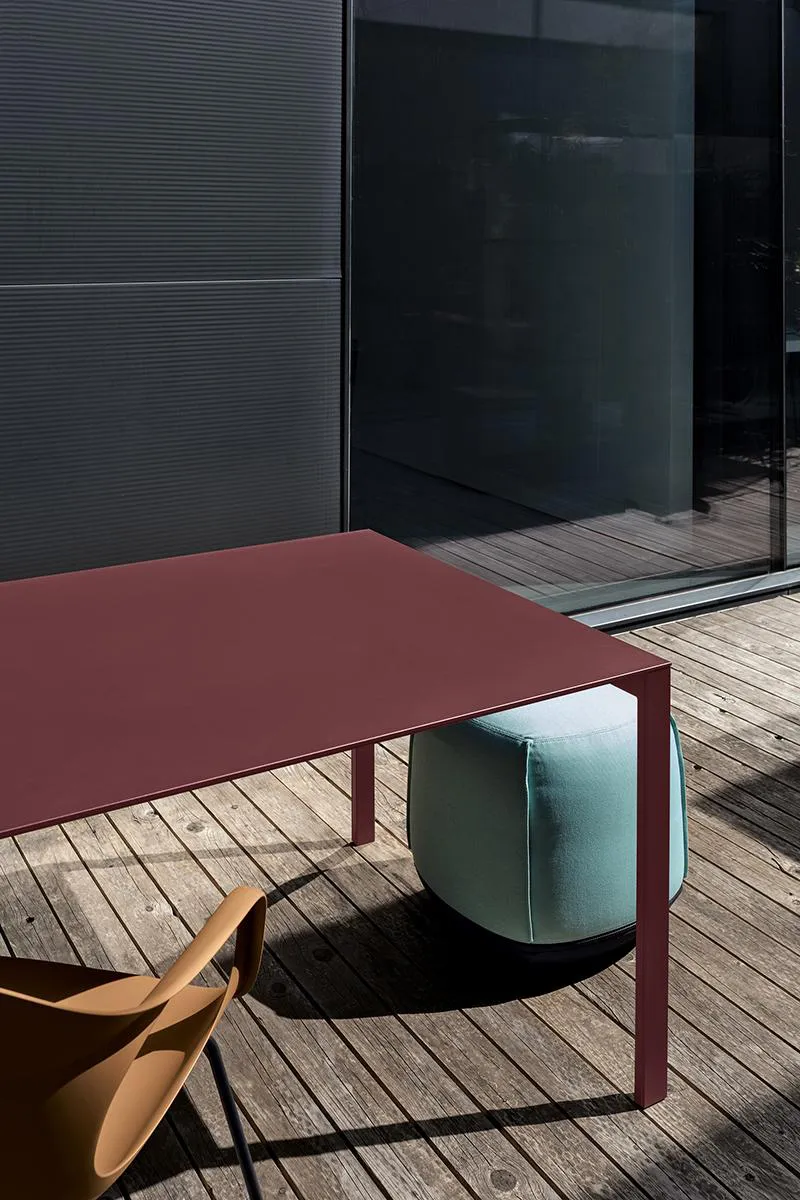 KRISTALIA table extensible à rallonge pour l'extérieur THIN-K ALUMINIUM