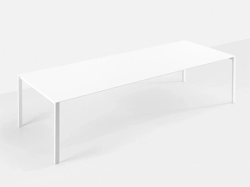 KRISTALIA table extensible à rallonge pour l'extérieur THIN-K ALUMINIUM