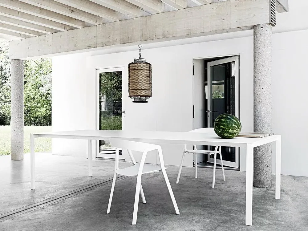 KRISTALIA table extensible à rallonge pour l'extérieur THIN-K ALUMINIUM