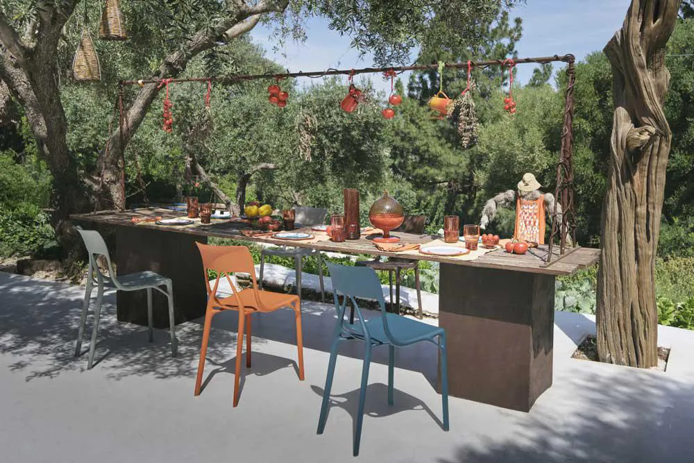 KARTELL set de 2 chaises AI LITE - THE FIRST CHAIR CREATED BY A.I.