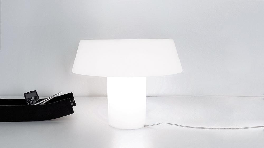 ARTEMIDE lampe de table AMAMI