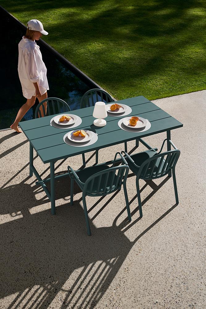 FATBOY table pour l'extérieur FRED'S MEDIUM TABLE