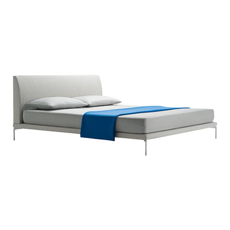 ZANOTTA lit deux personnes TALAMO avec sommier unique pour matelas 200 x 200 cm et pieds H 17,5 cm