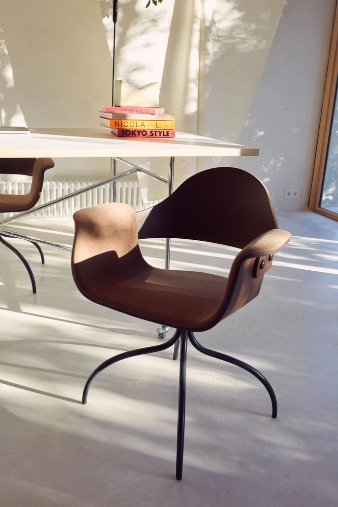 BD BARCELONA DESIGN chaise pivotant SHOWTIME