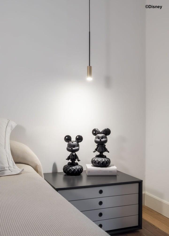 LLADRÓ objet décoratif MINNIE TOTAL BLACK Disney Collection
