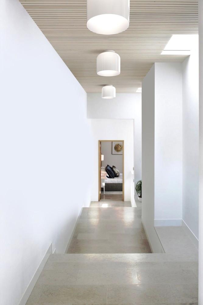 PABLO DESIGNS plafonnier TOTEM FLUSH
